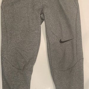 Nike boys track pants -Grey (Small 8-10)